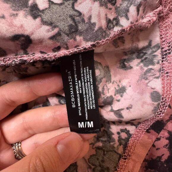 BCBGMaxAzria Pink & Black Floral Lace Satin Pajama Set - Size M - Picture 7 of 9